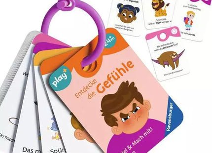 Play+ Entdecke die Gefühle: Mitmachkarten an einem violetten Ring