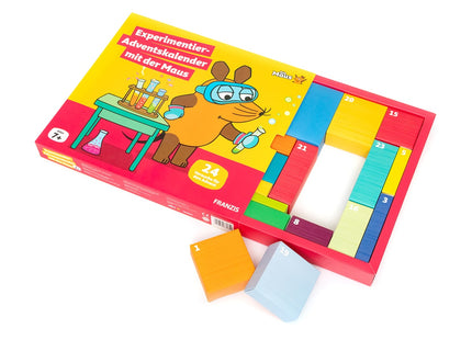 Experimentier-Adventskalender mit der Maus ab 7 Jahren – Geöffneter Maus-Adventskalender mit Handbuch und Materialboxen