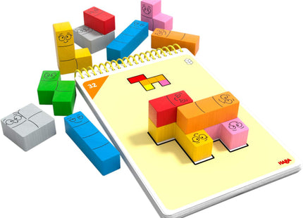 HABA Logic! GAMES – Freddy & Co. – Holzwürmer und Aufgabenblock mit einem mehrschichtigen Beispiel
