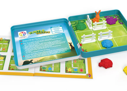 Schildkröten-Schach: geöffnete Spieldose, Tiere, Zäune und Aufgabenheft